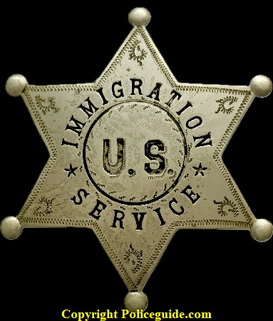 US Immigration officer WandJ 2