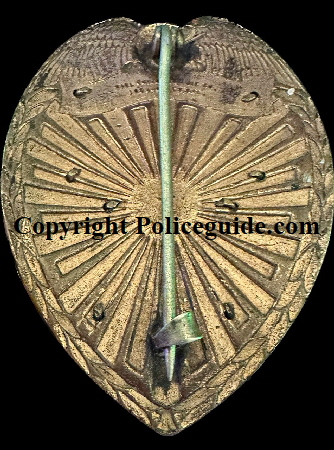 Los Angeles Police Asst. Captain Detective shield, hallmarked Carl Entenmann Jewelry Co Los Angeles CAL.